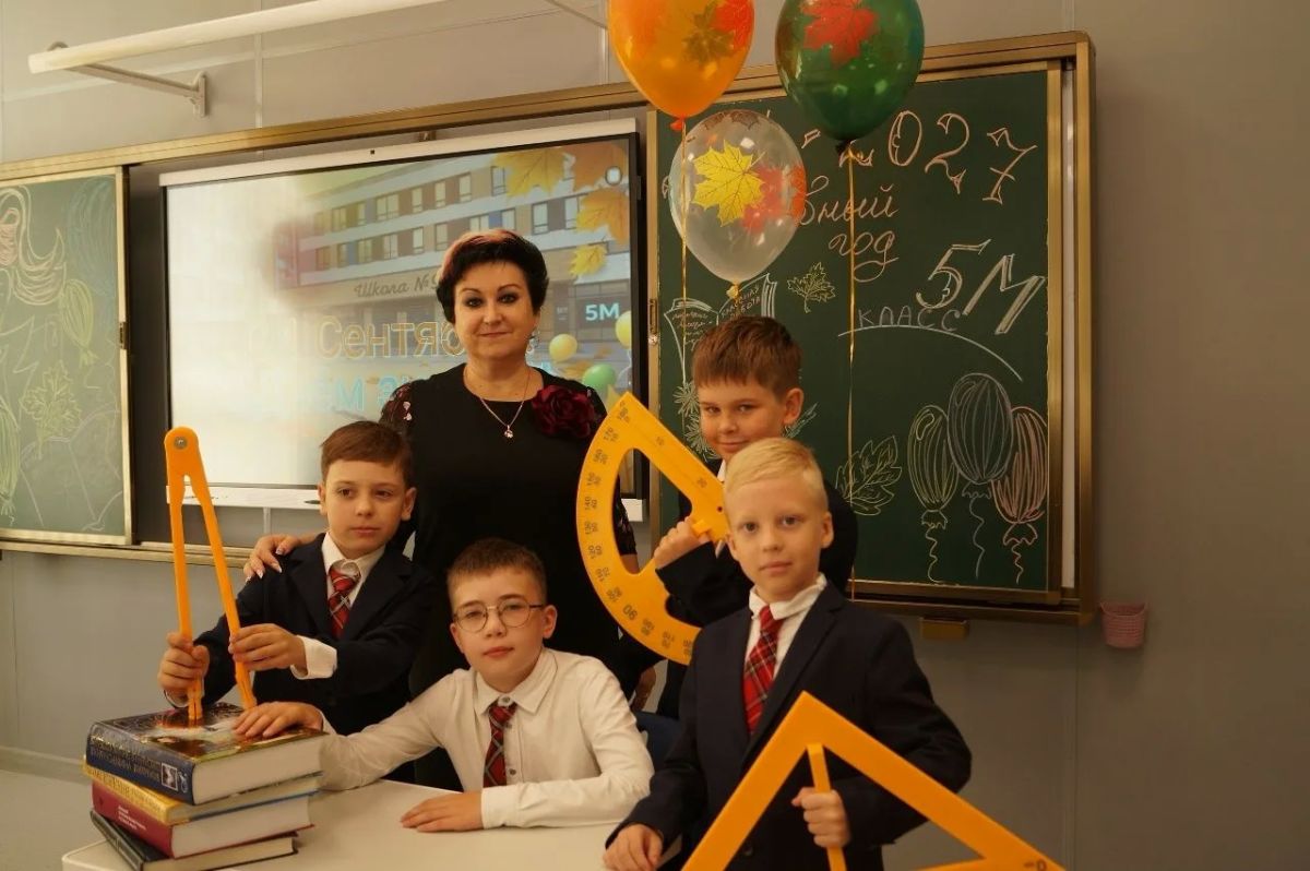 В школе №9 Ступино прозвенел первый звонок для 176 первоклассников В школе №9 Ступино прозвенел первый звонок для 176 первоклассников