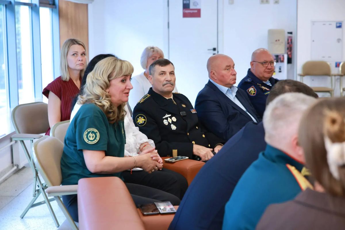 Андрей Воробьев: В микрорайоне Западный в Домодедово после капремонта заработал обновленный Дворец культуры «Мир» Андрей Воробьев: В микрорайоне Западный в Домодедово после капремонта заработал обновленный Дворец культуры «Мир»