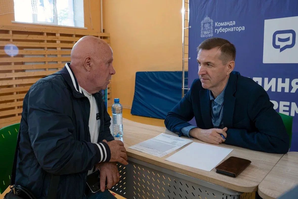 Вчера провели выездную администрацию в Хлебниково Вчера провели выездную администрацию в Хлебниково