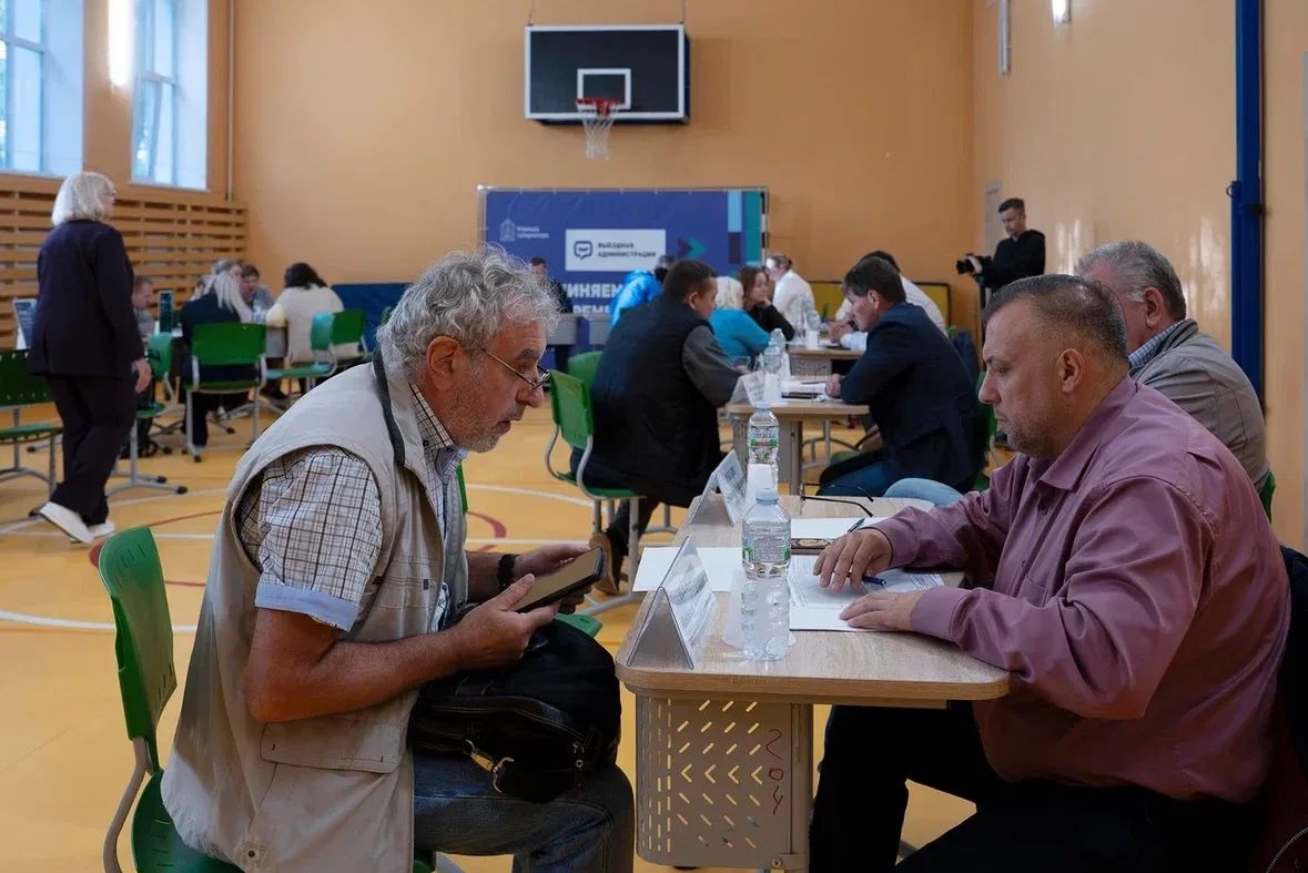 Вчера провели выездную администрацию в Хлебниково Вчера провели выездную администрацию в Хлебниково