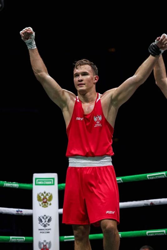 Григорий Артамонов: Серебро чемпионата России по боксу — у подольского спортсмена Михаила Усова Григорий Артамонов: Серебро чемпионата России по боксу — у подольского спортсмена Михаила Усова