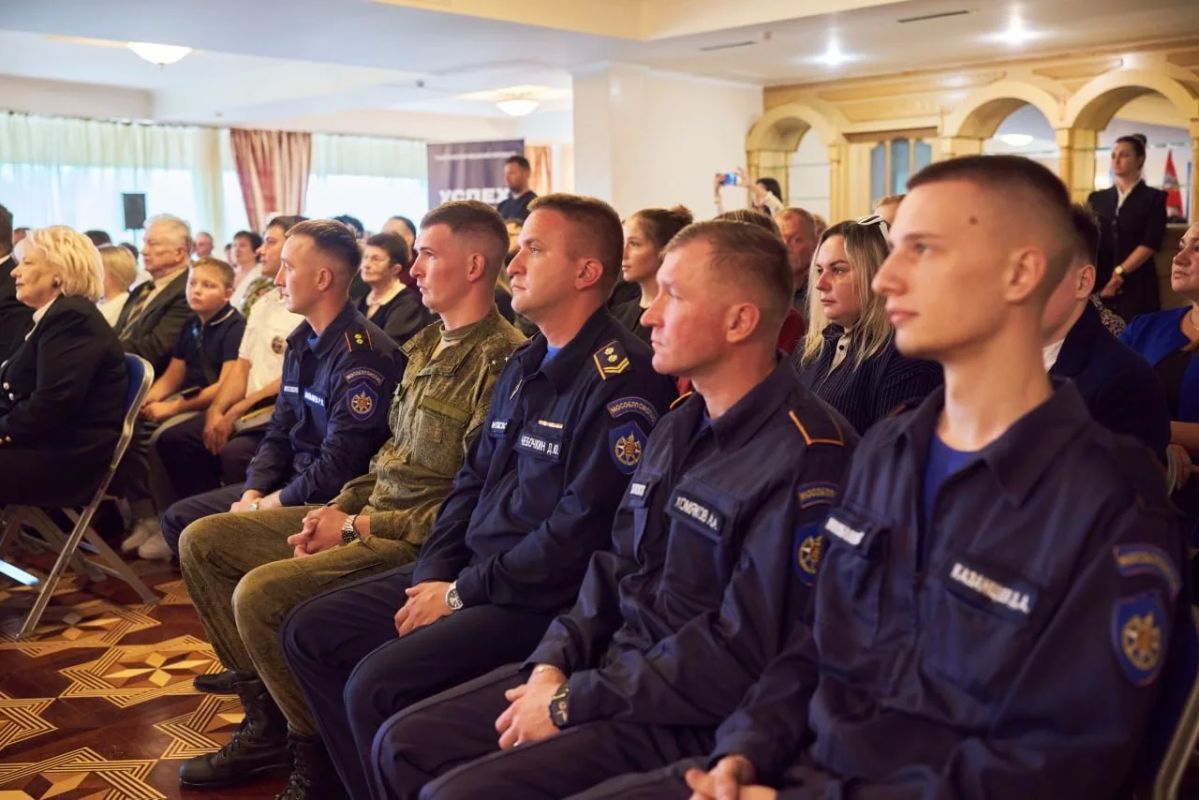 Михаил Собакин: По традиции в День города мы чествуем наших жителей, внесших наибольший вклад в развитие муниципального округа Чехов Михаил Собакин: По традиции в День города мы чествуем наших жителей, внесших наибольший вклад в развитие муниципального округа Чехов