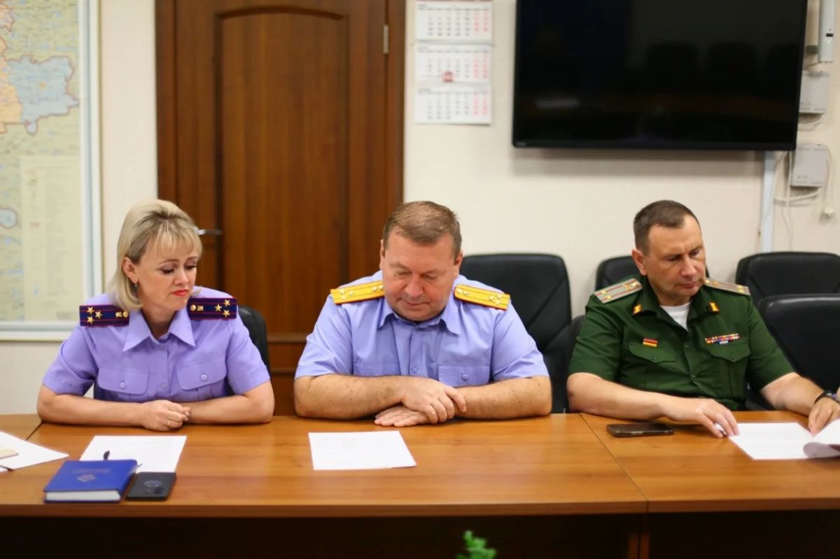 Представители региональной общественной организации «Союз ветеранов следствия» Челябинской области Д.А. Королев и А.С. Гонтарев приняли участие в заседании отборочной комиссии при региональном следственном управлении Представители региональной общественной организации «Союз ветеранов следствия» Челябинской области Д.А. Королев и А.С. Гонтарев приняли участие в заседании отборочной комиссии при региональном следственном управлении