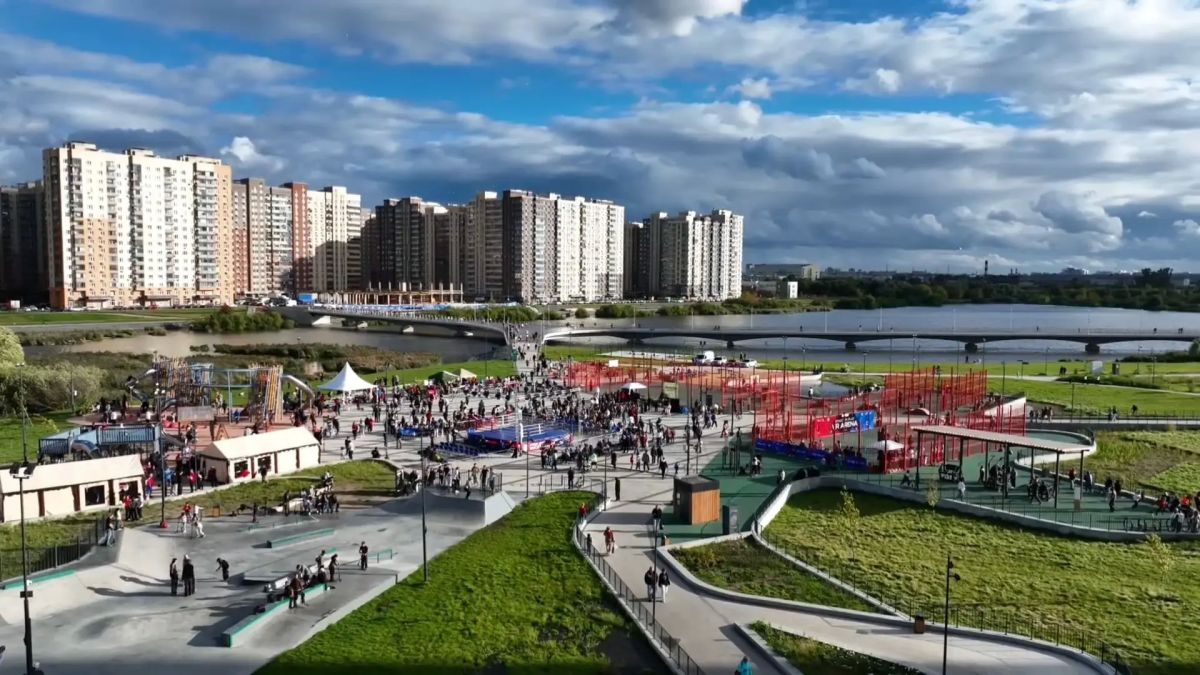 Владимир Волков: Впервые локацией Дня города стал парк Дружба в Зенино: здесь развернулись масштабная молодёжная и спортивная площадки Владимир Волков: Впервые локацией Дня города стал парк Дружба в Зенино: здесь развернулись масштабная молодёжная и спортивная площадки