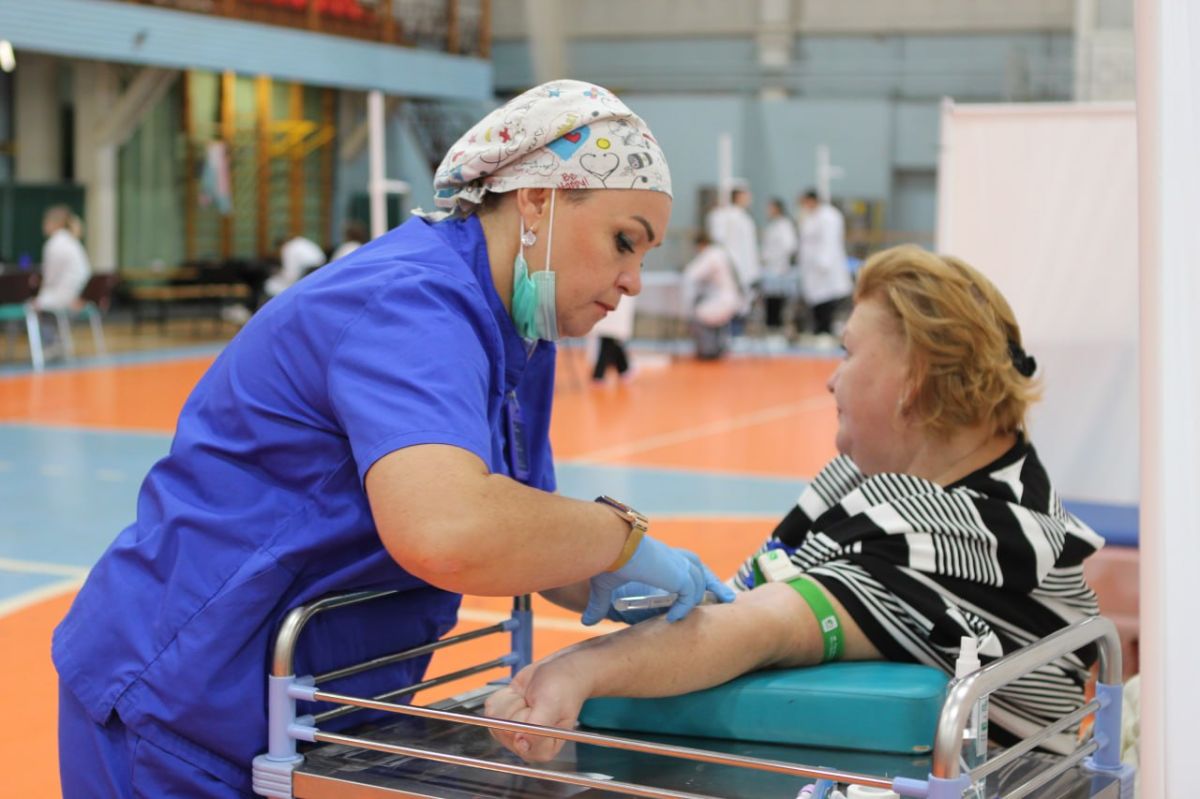 Более 240 человек прошли комплексную проверку здоровья за один день Более 240 человек прошли комплексную проверку здоровья за один день