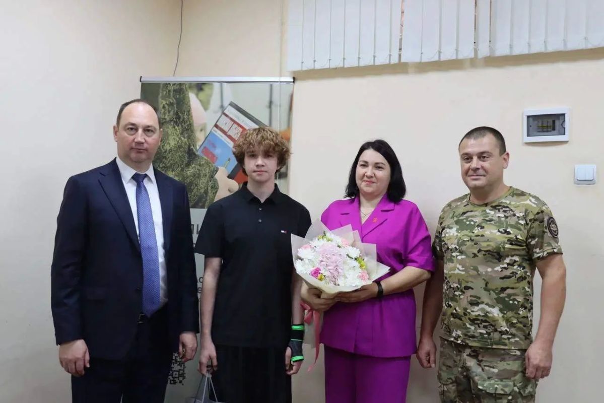 Сегодня день рождения отмечает глава городского округа Ступино, председатель Совета муниципальных образований Московской области Сергей Мужальских Сегодня день рождения отмечает глава городского округа Ступино, председатель Совета муниципальных образований Московской области Сергей Мужальских