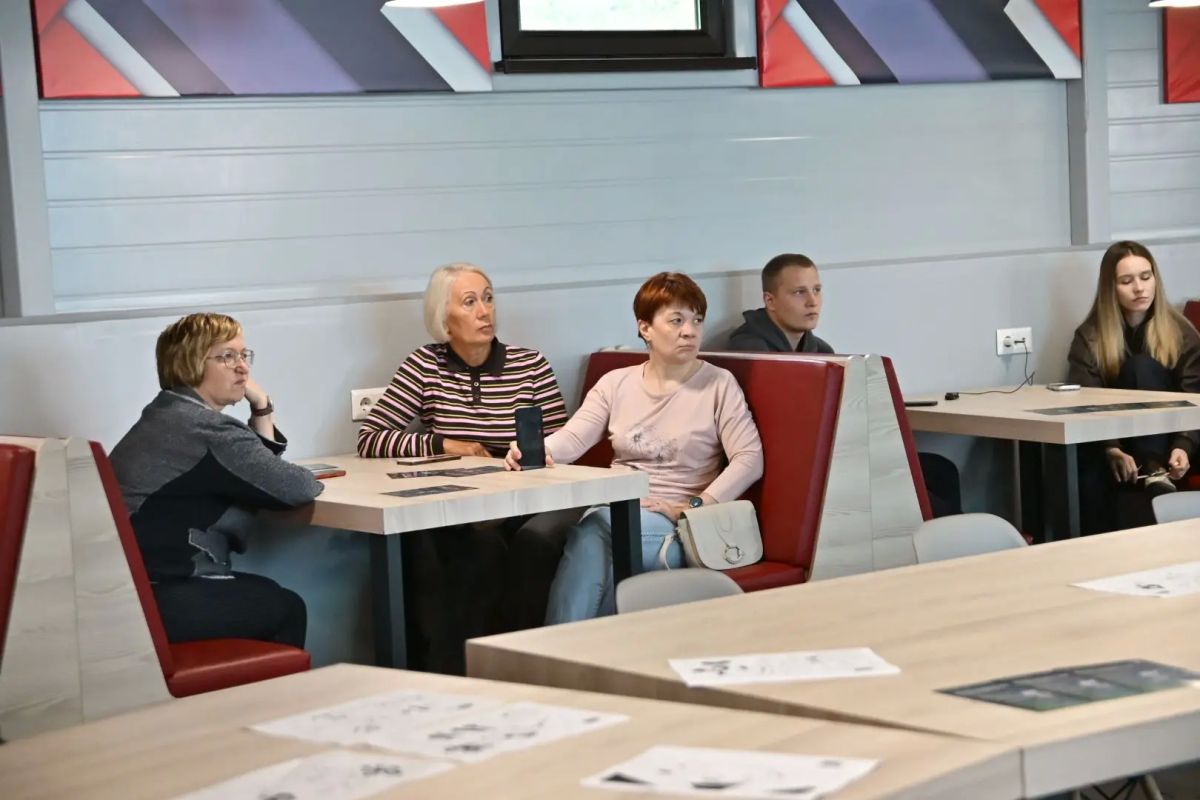 Жителям Балашихи рассказали, как нейросети влияют на рынок труда Жителям Балашихи рассказали, как нейросети влияют на рынок труда