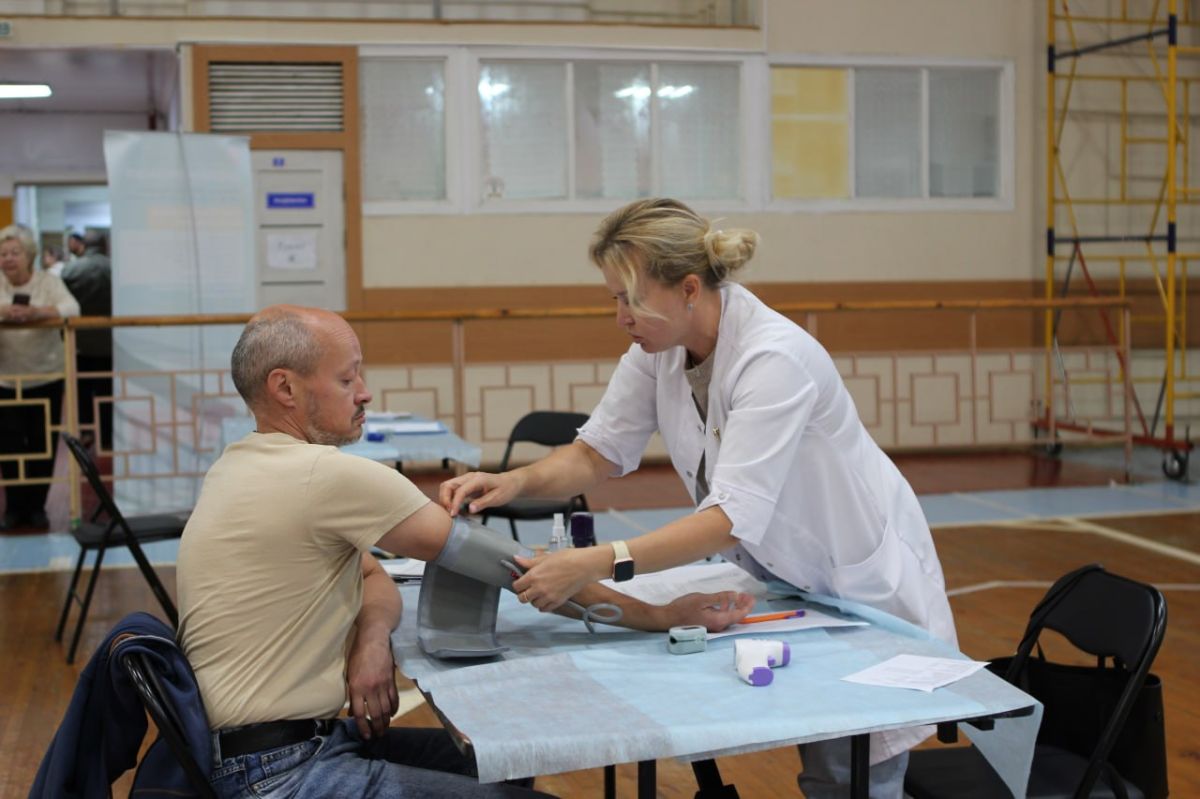 Более 240 человек прошли комплексную проверку здоровья за один день Более 240 человек прошли комплексную проверку здоровья за один день