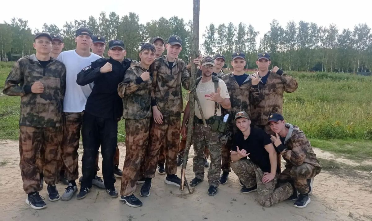 На базе военно-патриотических лагерей в Богородском округе состоялись учебные сборы по начальной военной подготовке для учащихся колледжа полиции г. Москвы. Мероприятие организовано по приглашению администрации лагерей при... На базе военно-патриотических лагерей в Богородском округе состоялись учебные сборы по начальной военной подготовке для учащихся колледжа полиции г. Москвы. Мероприятие организовано по приглашению администрации лагерей при...