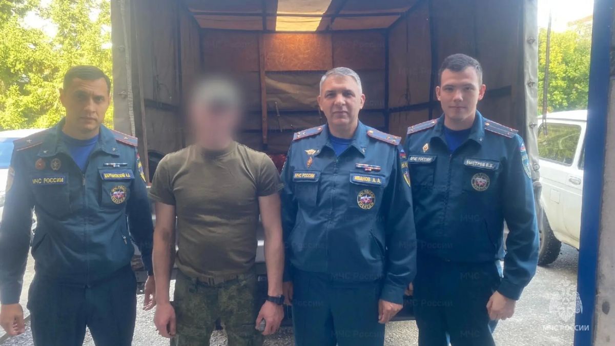 В Ступине сотрудники МЧС России отправили гуманитарный груз для участников СВО В Ступине сотрудники МЧС России отправили гуманитарный груз для участников СВО