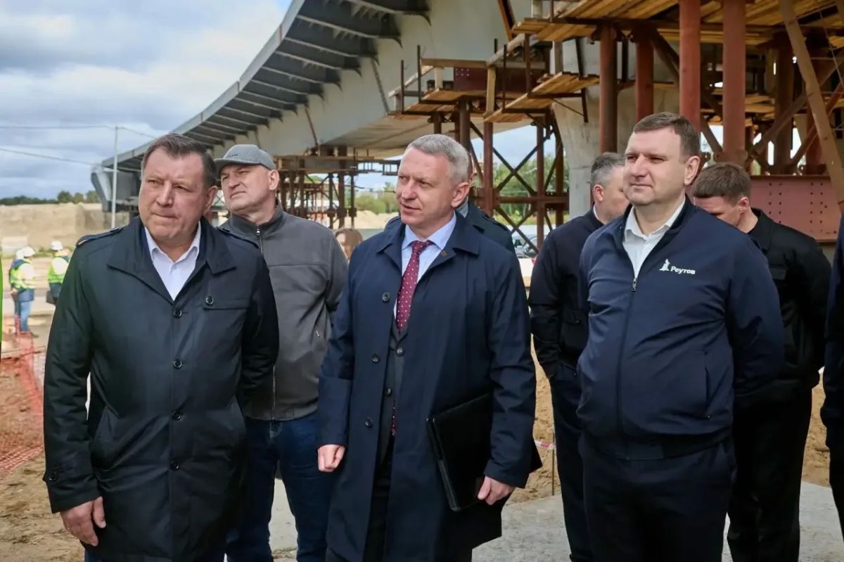 Заключительную опору залили в рамках строительства путепровода у платформы Чёрное Заключительную опору залили в рамках строительства путепровода у платформы Чёрное