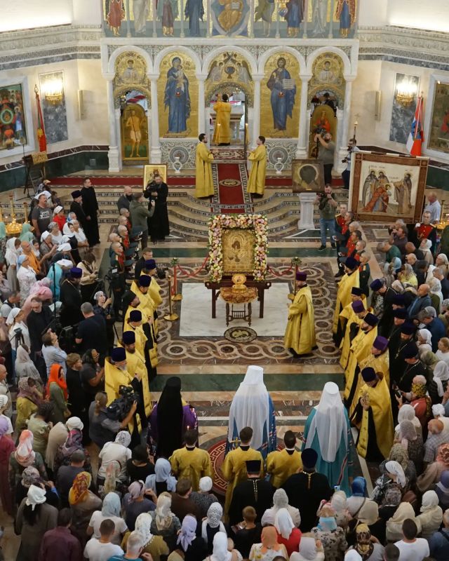 Минобороны России: С молитвой о Победе: Главный храм ЮВО принял ковчег с частицей мощей Дмитрия Донского Минобороны России: С молитвой о Победе: Главный храм ЮВО принял ковчег с частицей мощей Дмитрия Донского