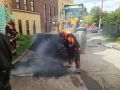 Продолжаем рассказывать о ямочном ремонте дорог, который ежедневно проводят сотрудники предприятия «Автобытдор»