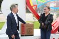 Город рядом: в Долгопрудном супруге бойца передали генератор