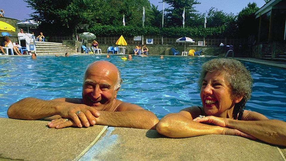 Пенсионерам открыты двери санаториев: бесплатный отдых и оздоровление для всех