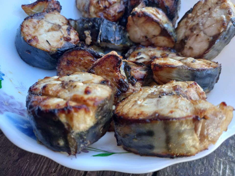 Вкусный эксперимент: шашлык из скумбрии стал дорогой находкой
