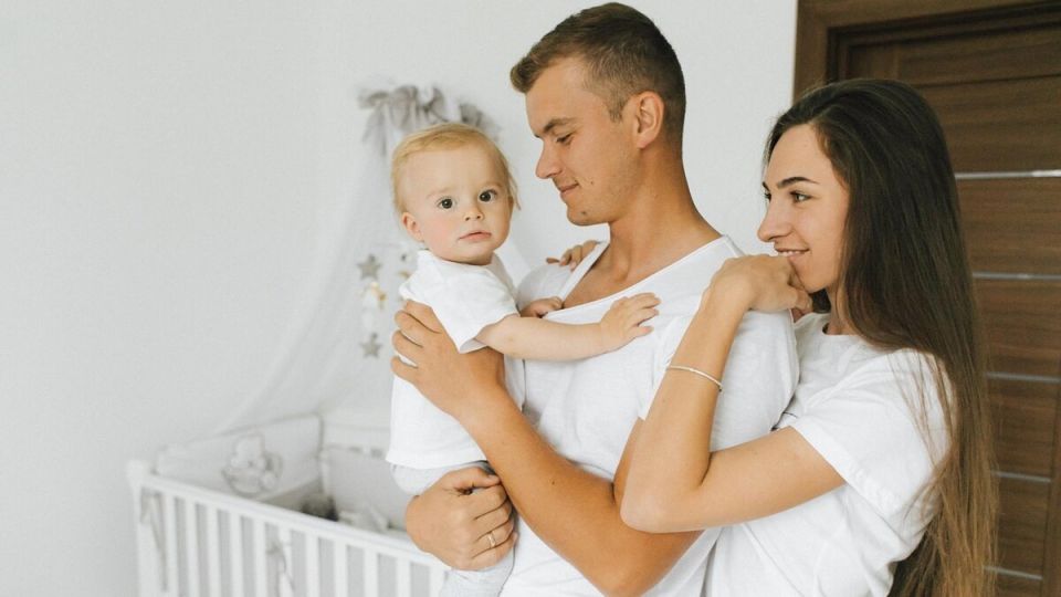 Россия на демографическом перекрестке: как низкая рождаемость изменит будущее страны